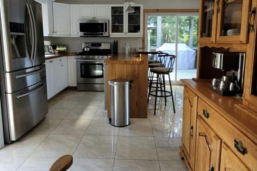 Photo of Kitchen in Faraday