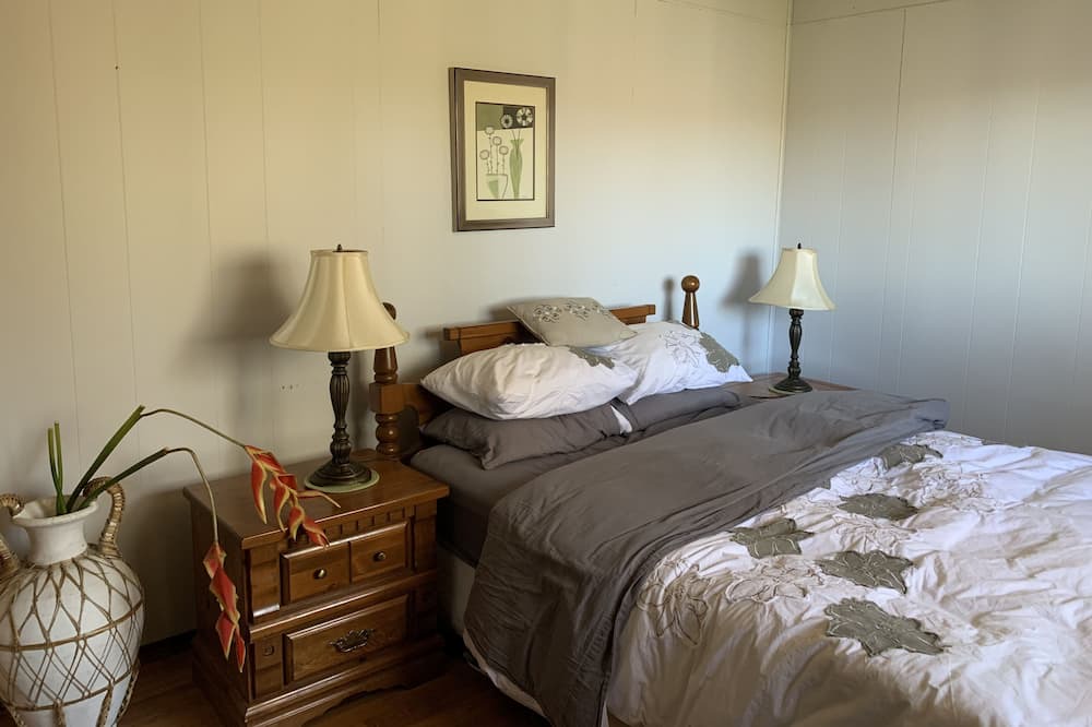 Photo of Bedroom in Perry