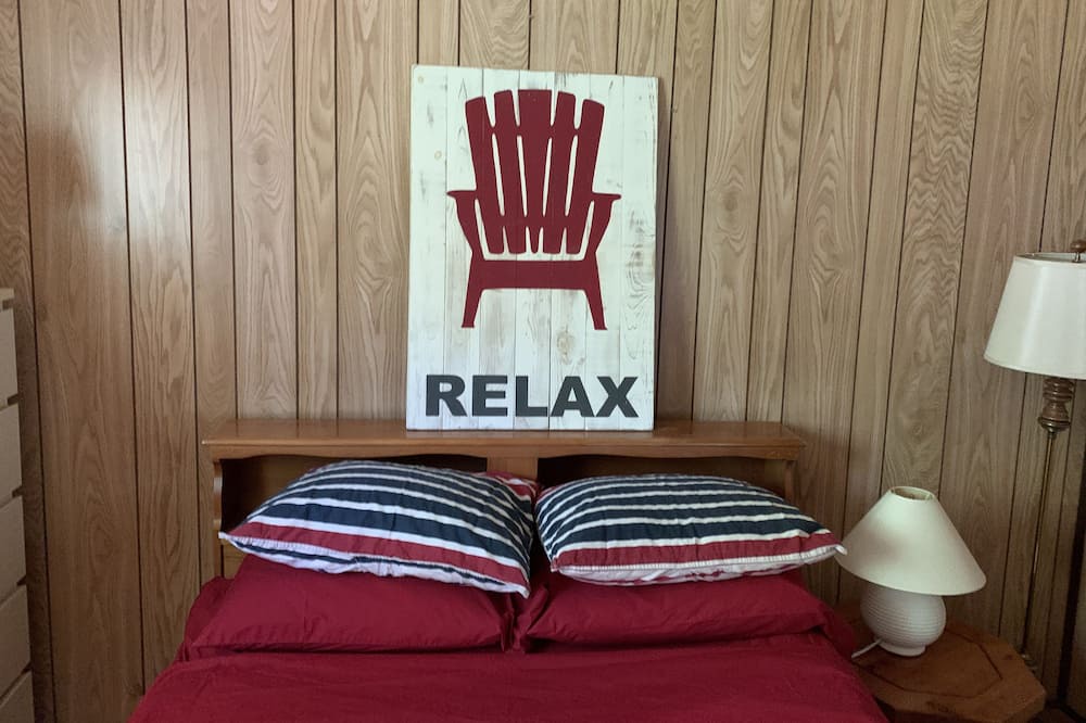 Photo of Bedroom in Perry
