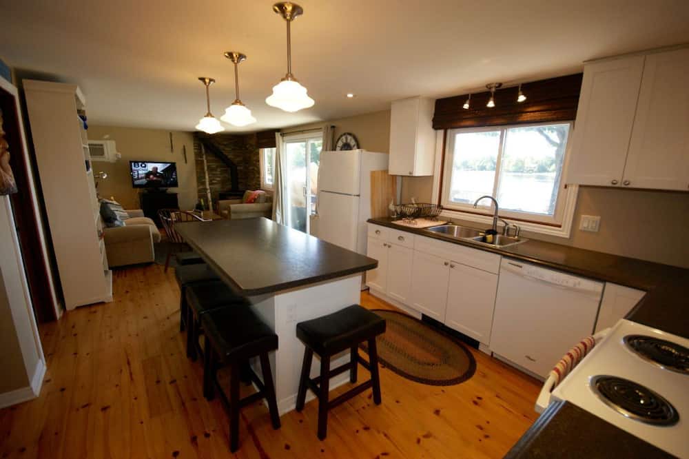 Photo of Kitchen in Cameron