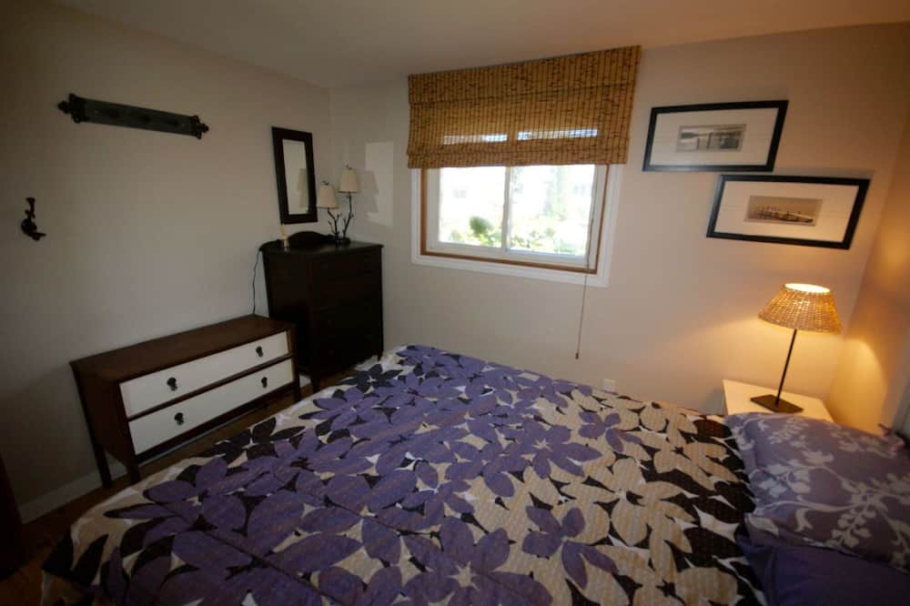 Photo of Bedroom in Cameron