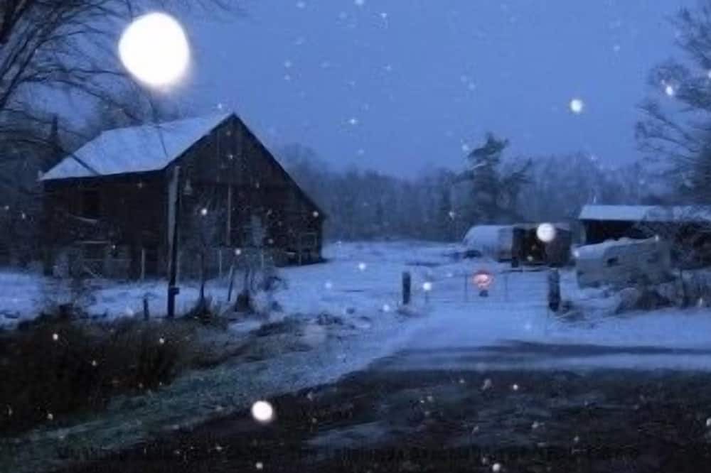 Photo of Outdoor in Perry