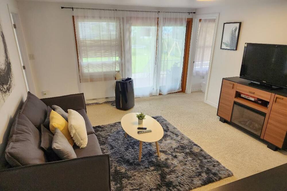 Photo of Livingroom in Woodslee