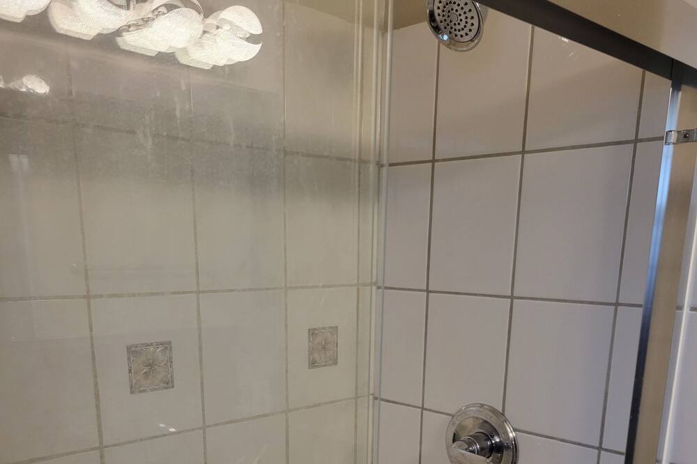 Photo of Bathroom in Fort Erie