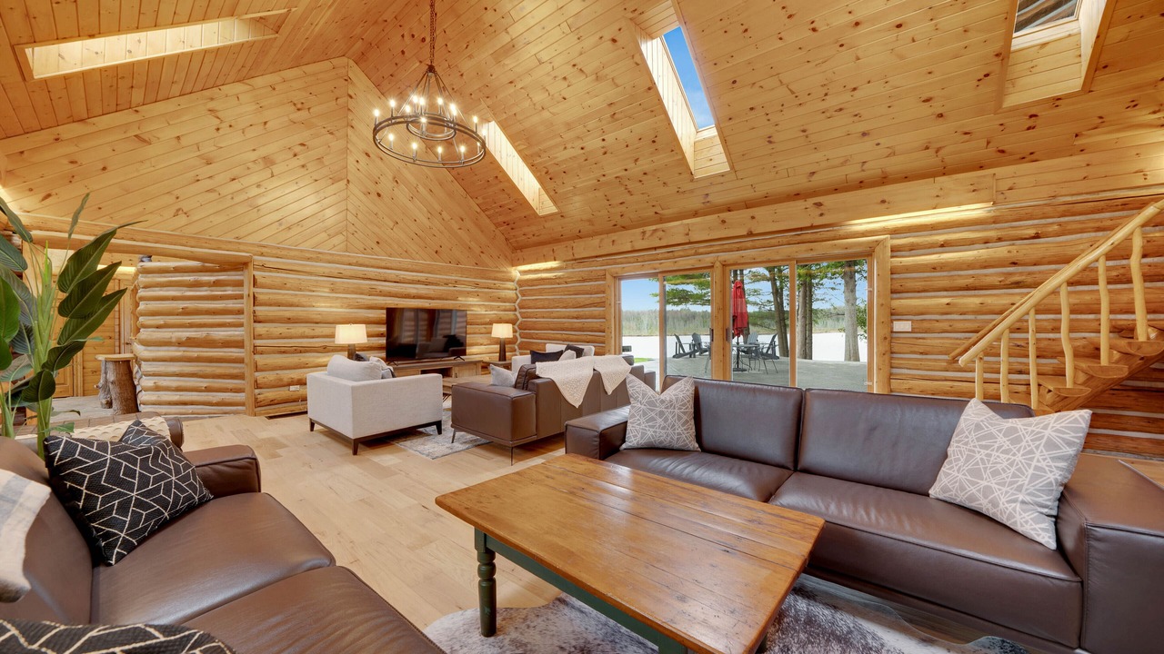 Photo of Livingroom in Trent Lakes