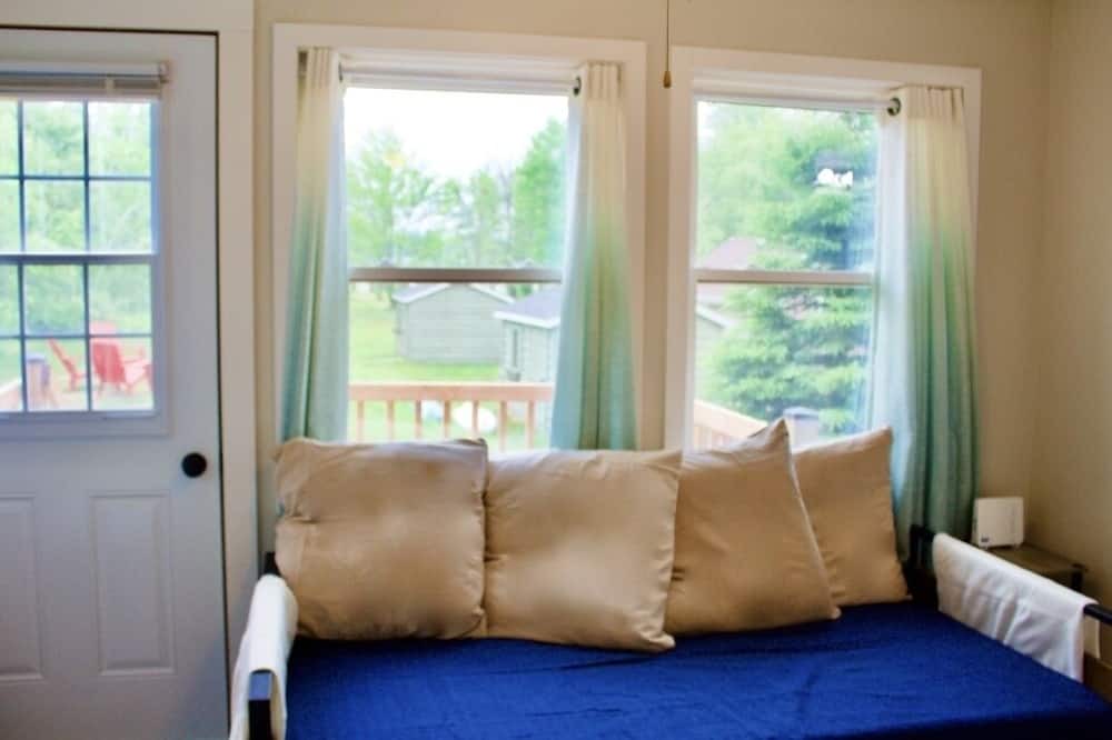 Photo of Livingroom in Carden