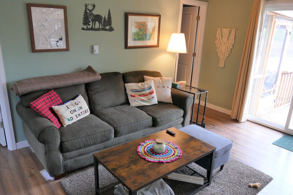 Photo of Livingroom in Faraday