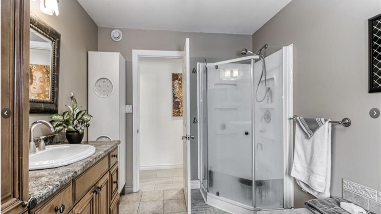 Photo of Bathroom in Manitoulin District