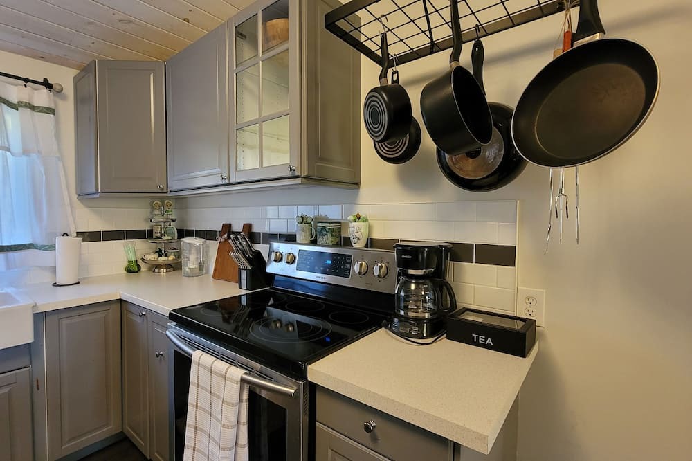 Photo of Kitchen in Washago