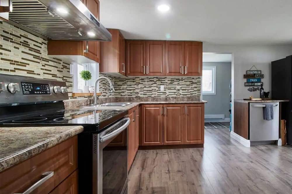 Photo of Kitchen in Valentia
