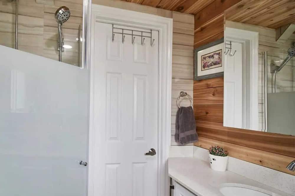 Photo of Bathroom in Valentia
