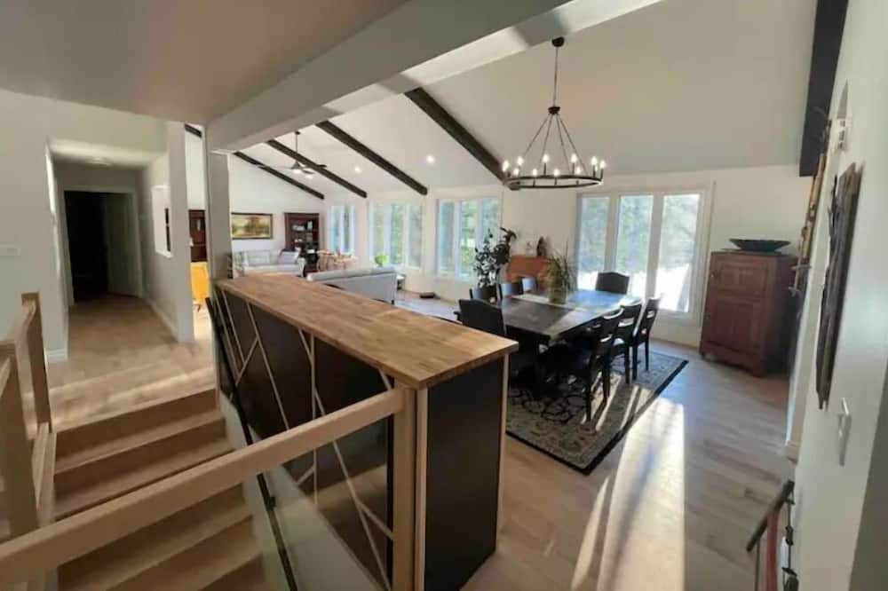 Photo of Kitchen in Alban