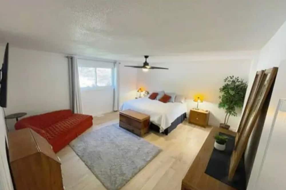 Photo of Bedroom in Alban