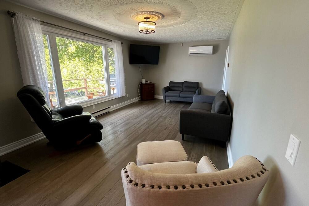 Photo of Livingroom in Roseneath