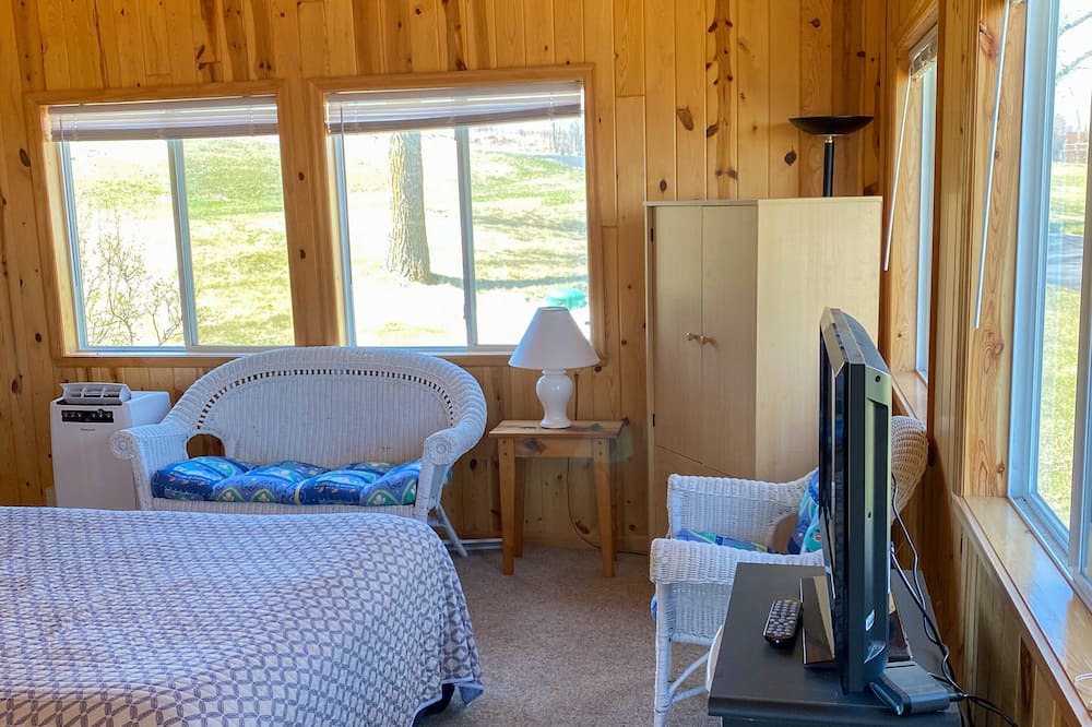 Photo of Bedroom in Audubon