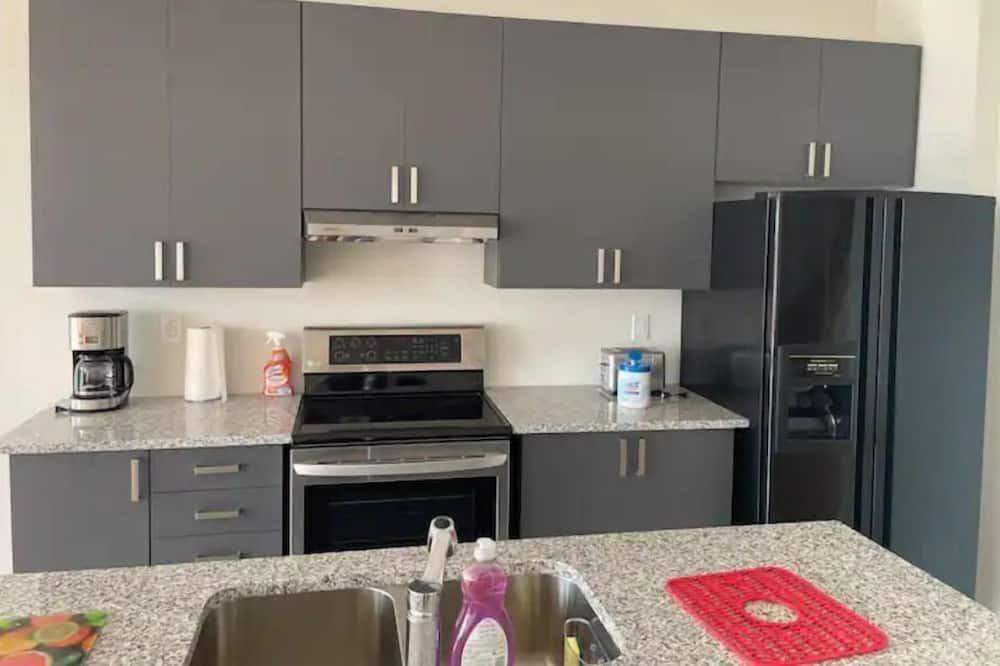 Photo of Kitchen in Durham Region
