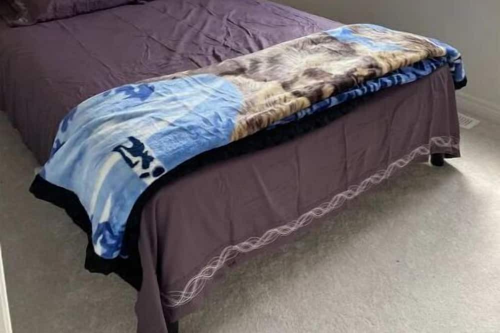 Photo of Bedroom in Durham Region