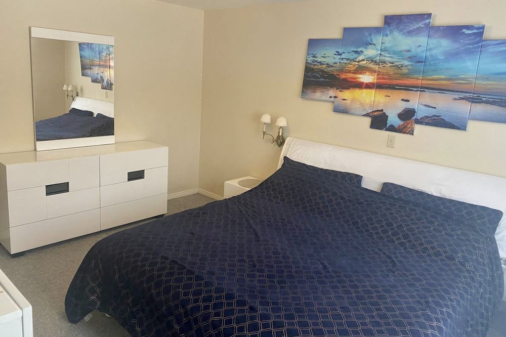 Photo of Bedroom in Tiny