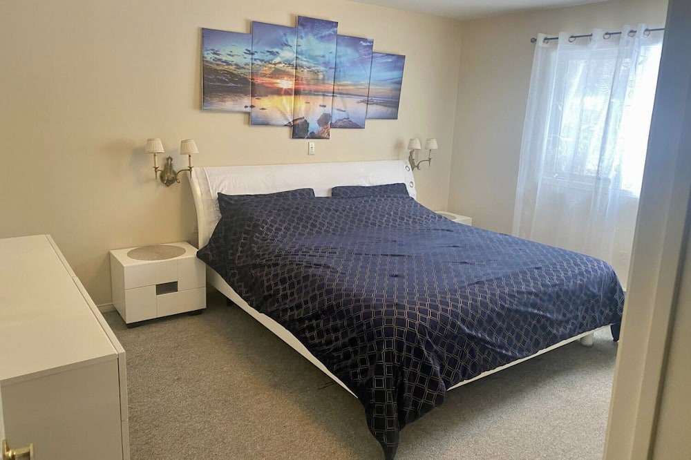 Photo of Bedroom in Tiny