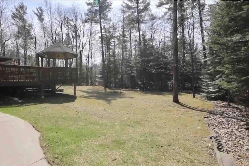 Photo of Outdoor in Tiny
