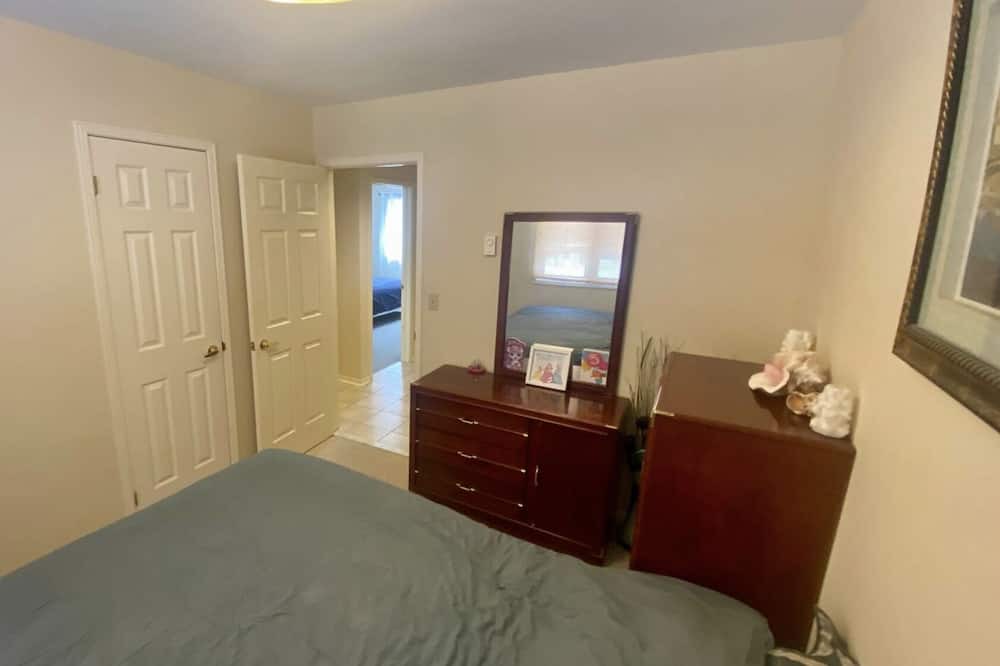 Photo of Bedroom in Tiny