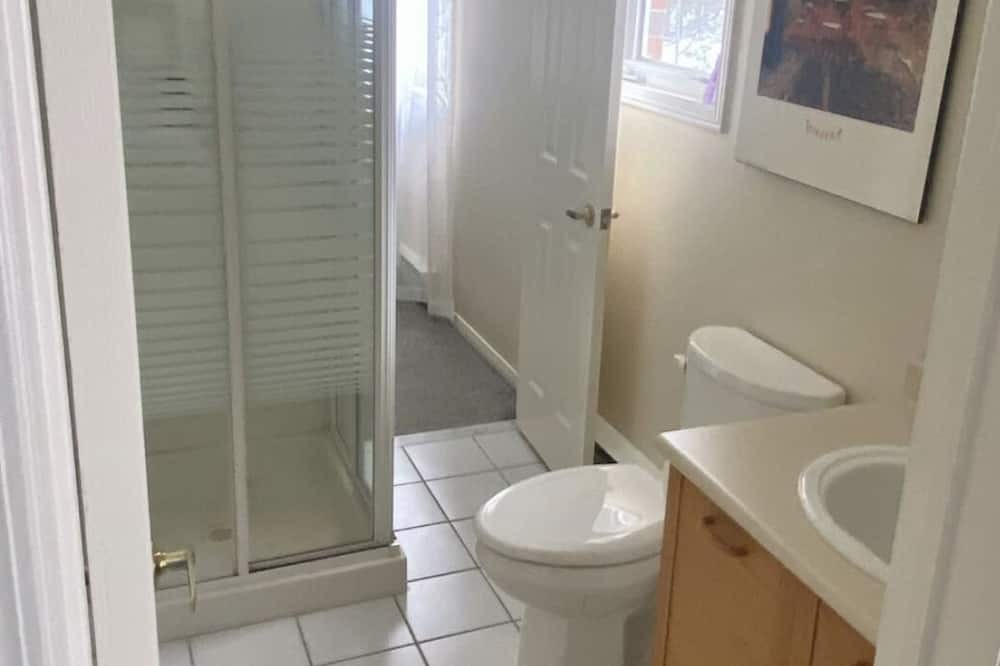 Photo of Bathroom in Tiny