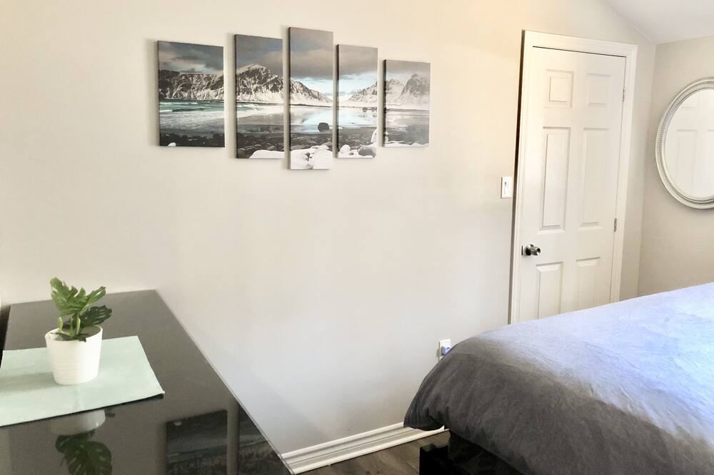 Photo of Bedroom in Petawawa
