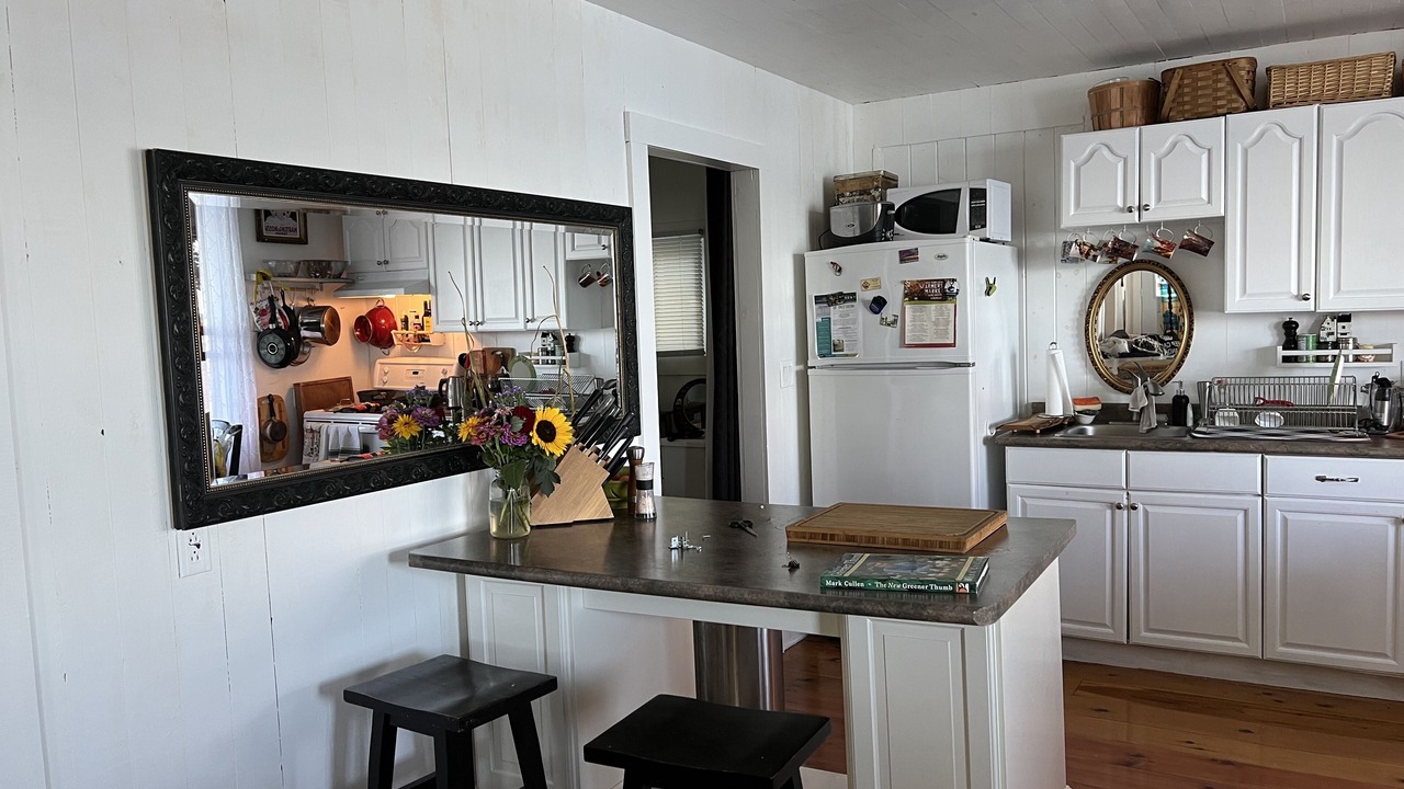Photo of Kitchen in Whitewater Region