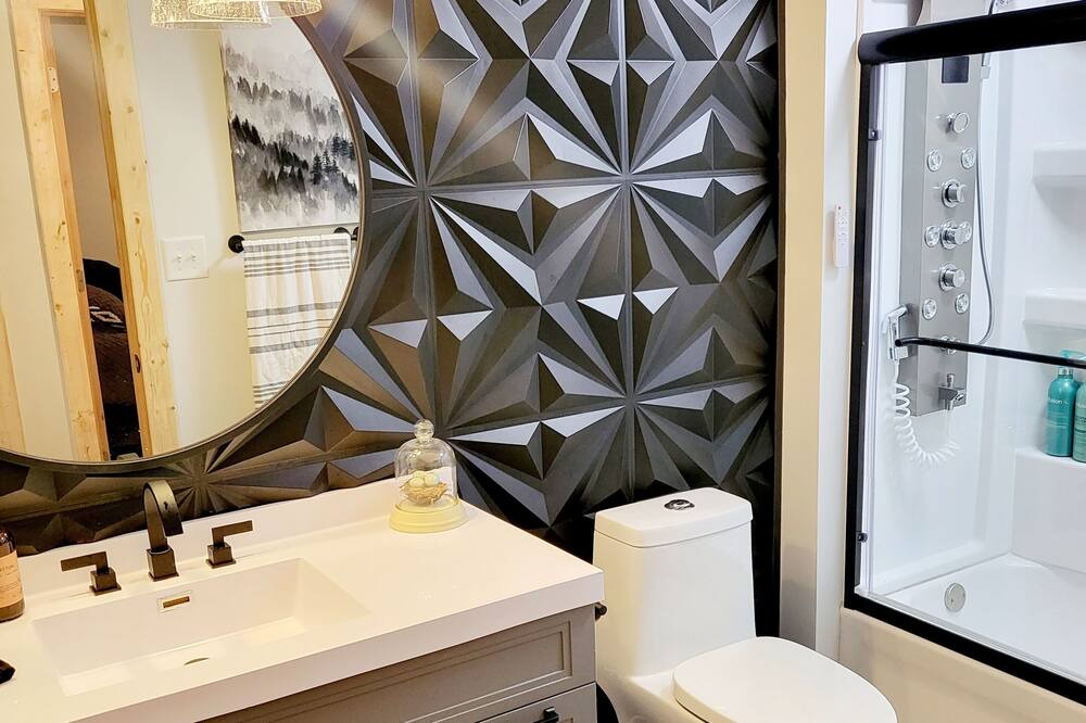 Photo of Bathroom in Sturgeon Lake