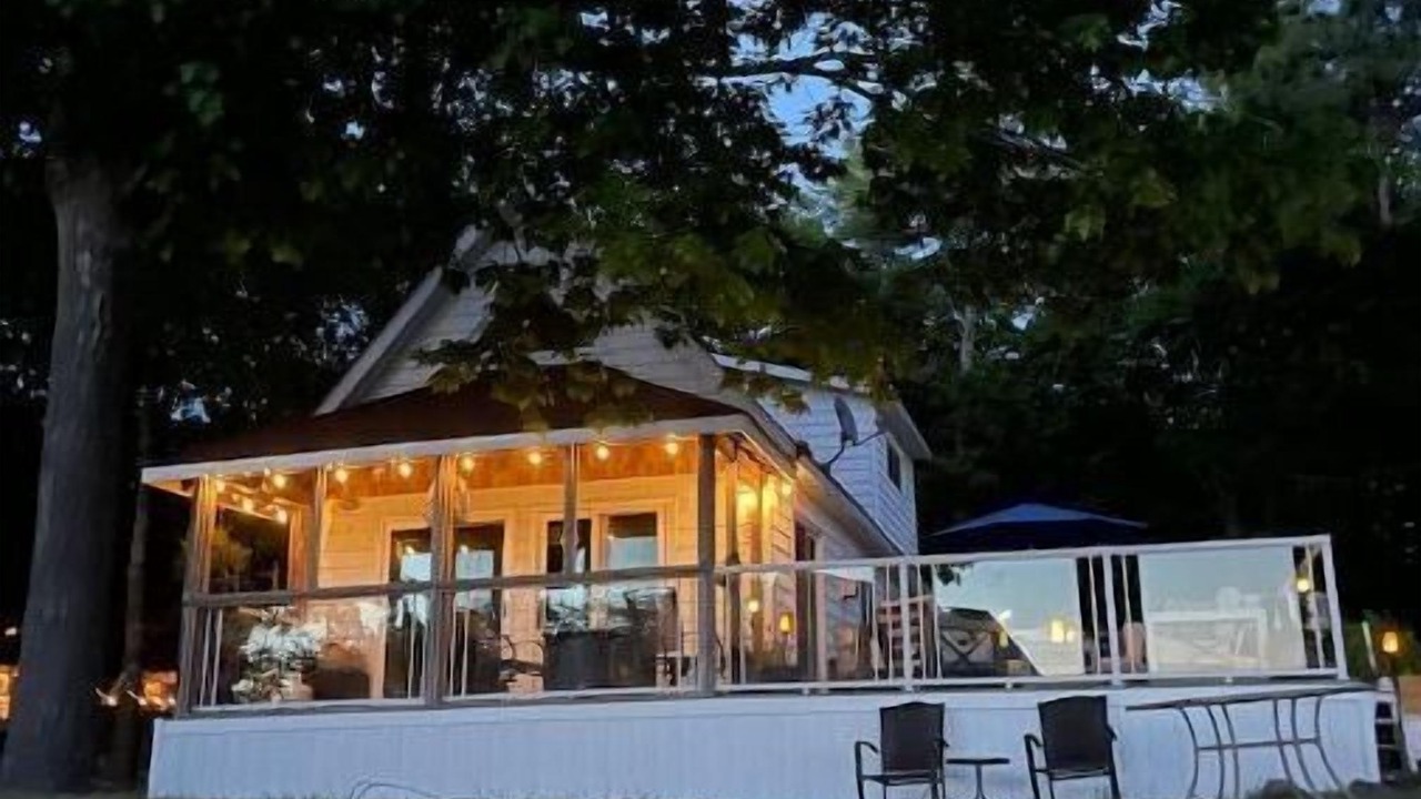 Photo of Outdoor in Tiny