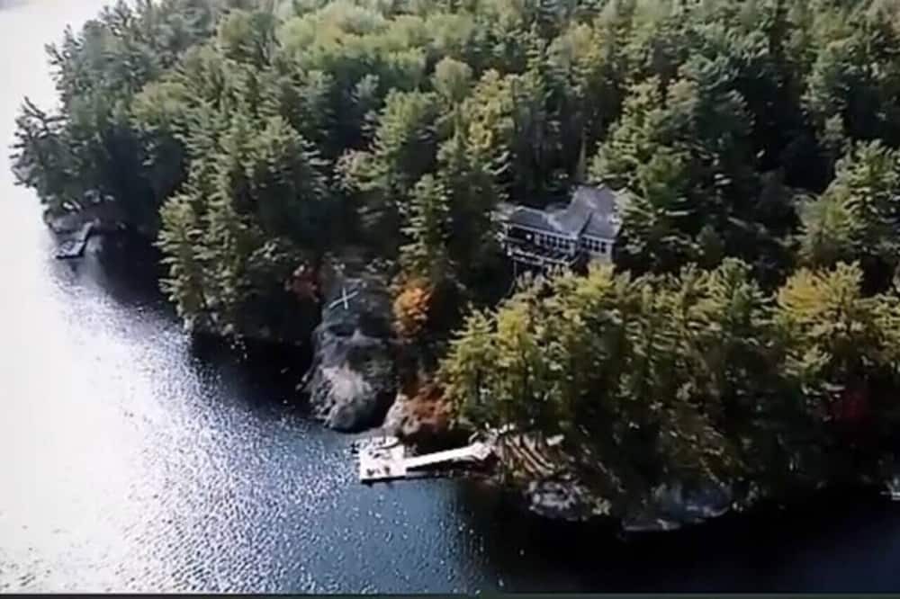 Photo of Outdoor in Byng Inlet