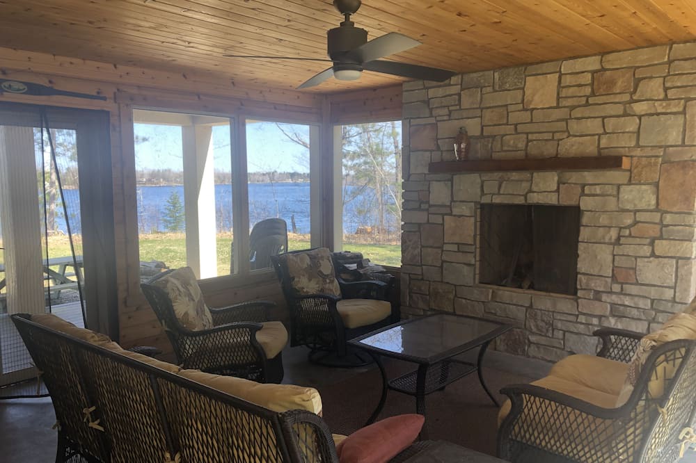 Photo of Outdoor in Sturgeon Lake