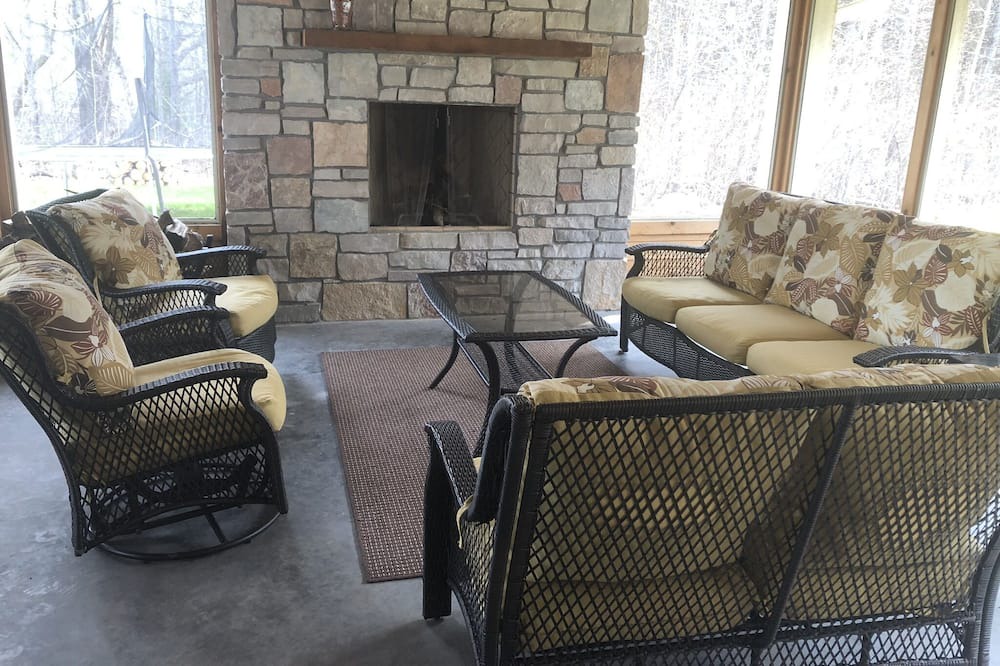 Photo of Outdoor in Sturgeon Lake