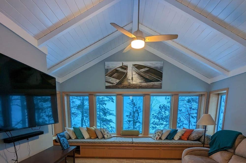 Photo of Bedroom in Sturgeon Lake