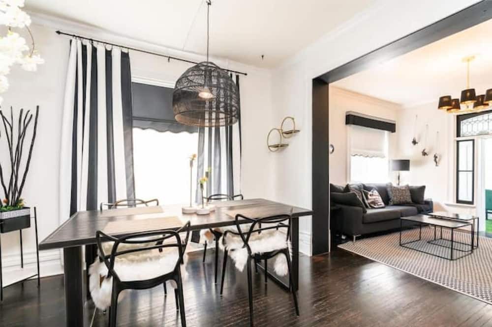 Photo of Livingroom in North London