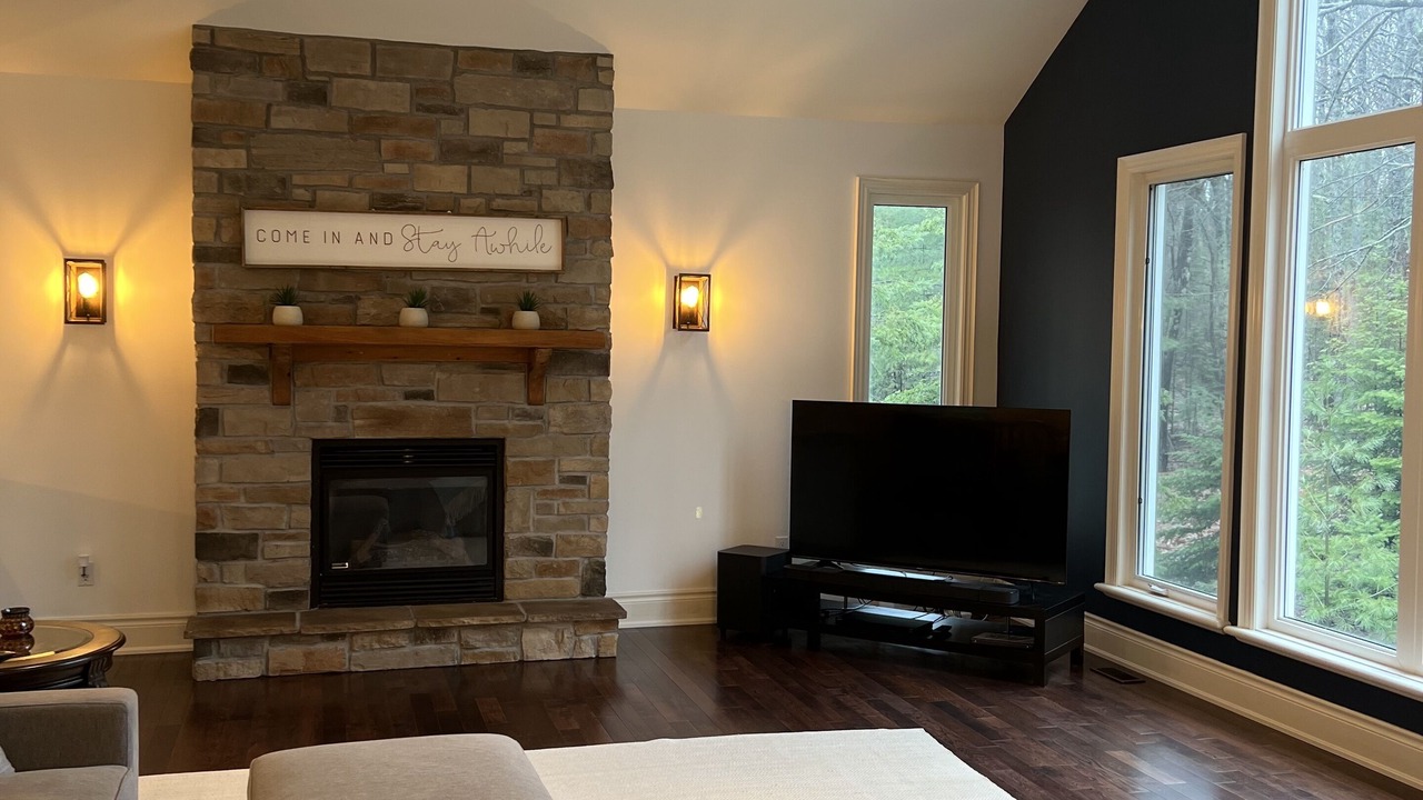 Photo of Livingroom in Tiny