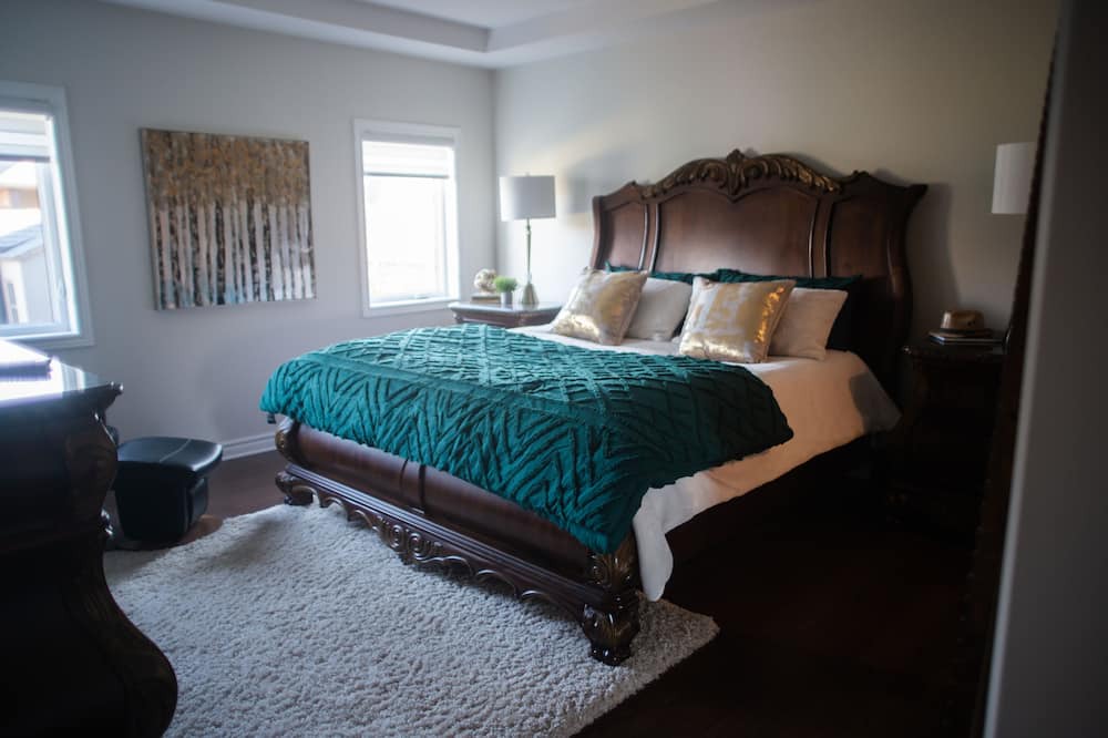 Photo of Bedroom in Chatham-Kent