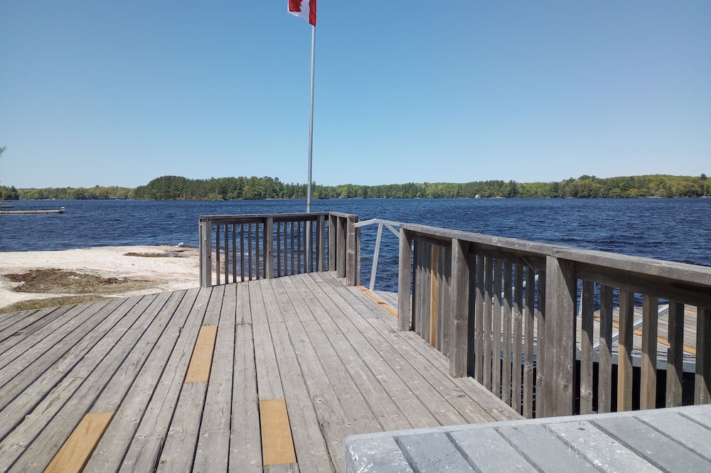 Photo of Outdoor in MacTier