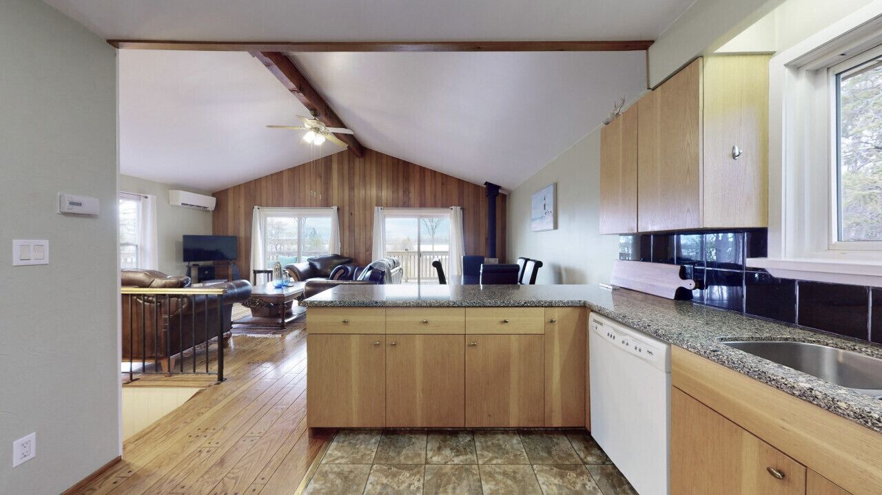 Photo of Kitchen in Victoria Road