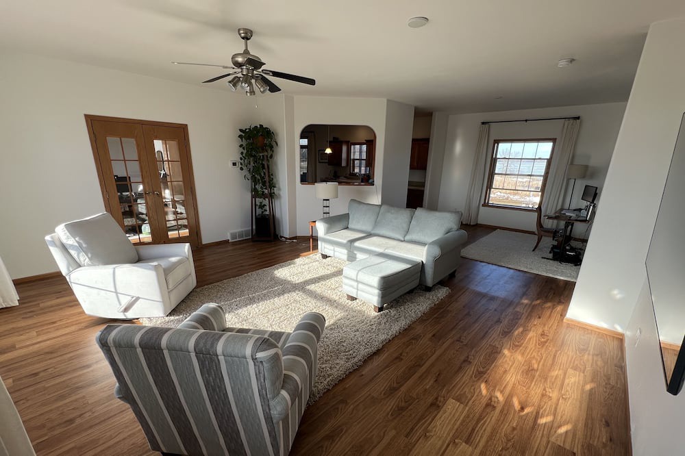 Photo of Livingroom in Alexandria