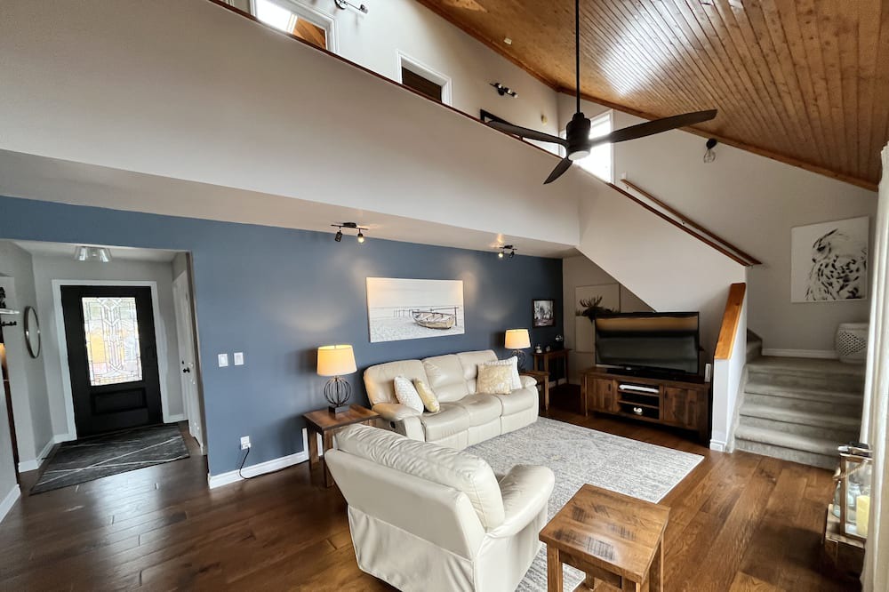 Photo of Bedroom in Markstay