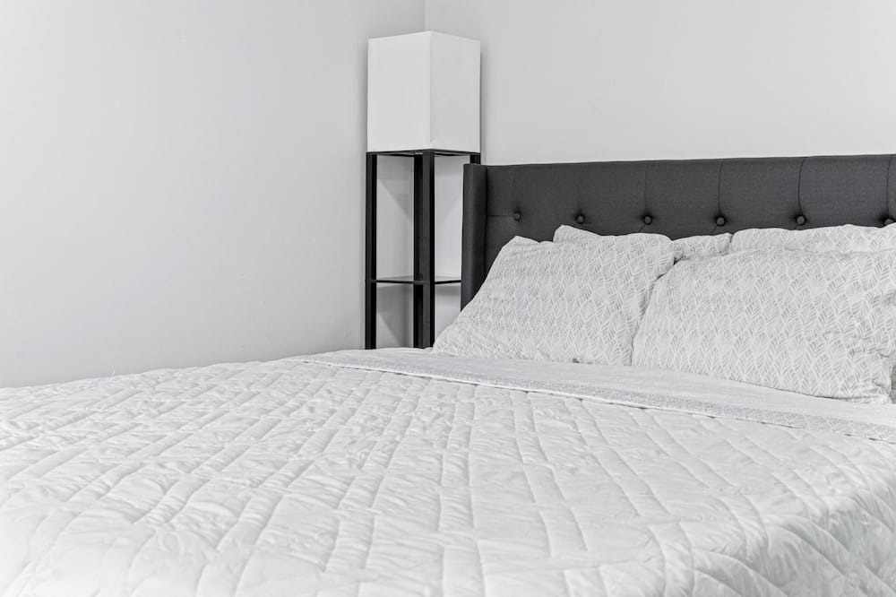 Photo of Bedroom in Forest Lake