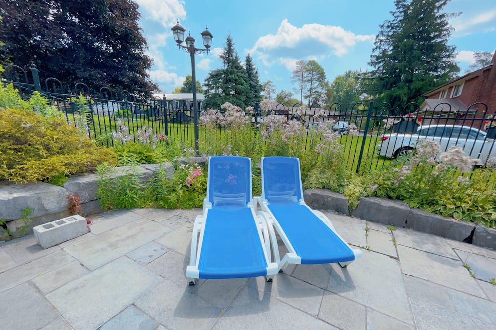 Photo of Patio Balcony in Pefferlaw