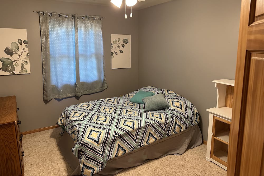 Photo of Bedroom in Baxter