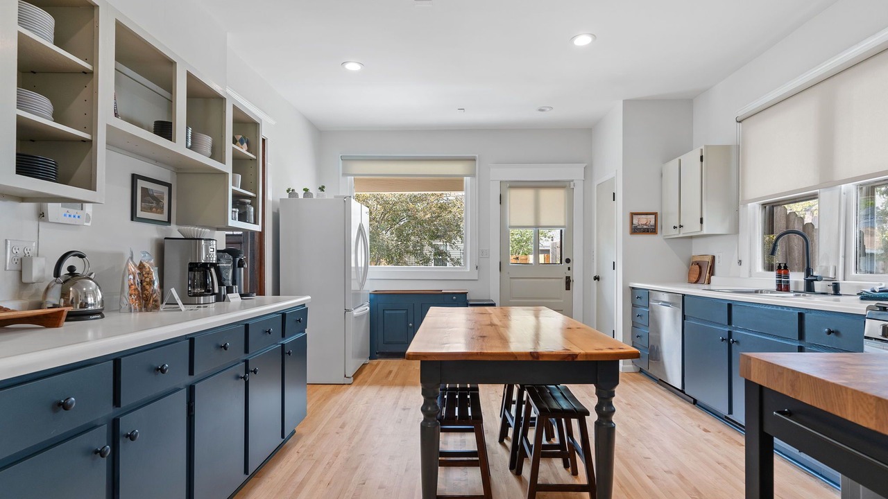 Photo of Kitchen in Lowry Hill East