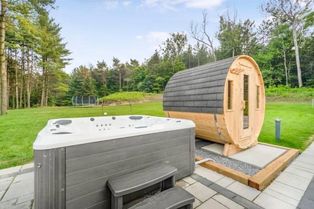 Photo of Outdoor in East Gwillimbury