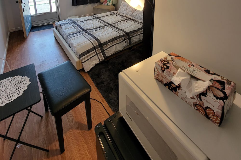 Photo of Bedroom in Wallaceburg