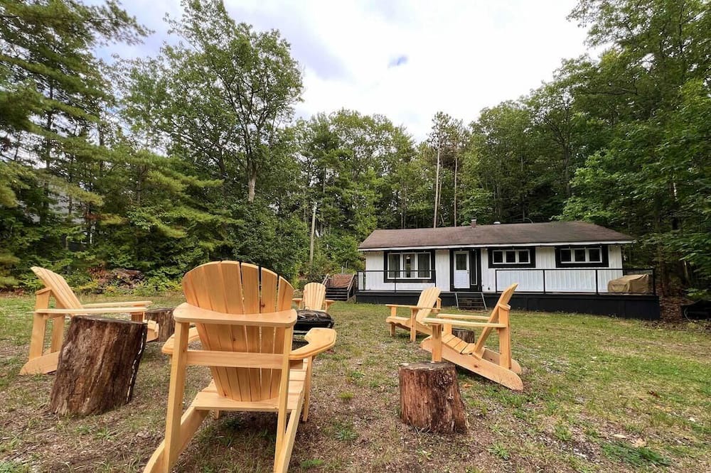 Photo of Outdoor in Tiny