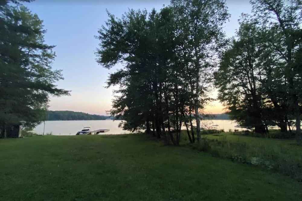 Photo of Others in Haliburton
