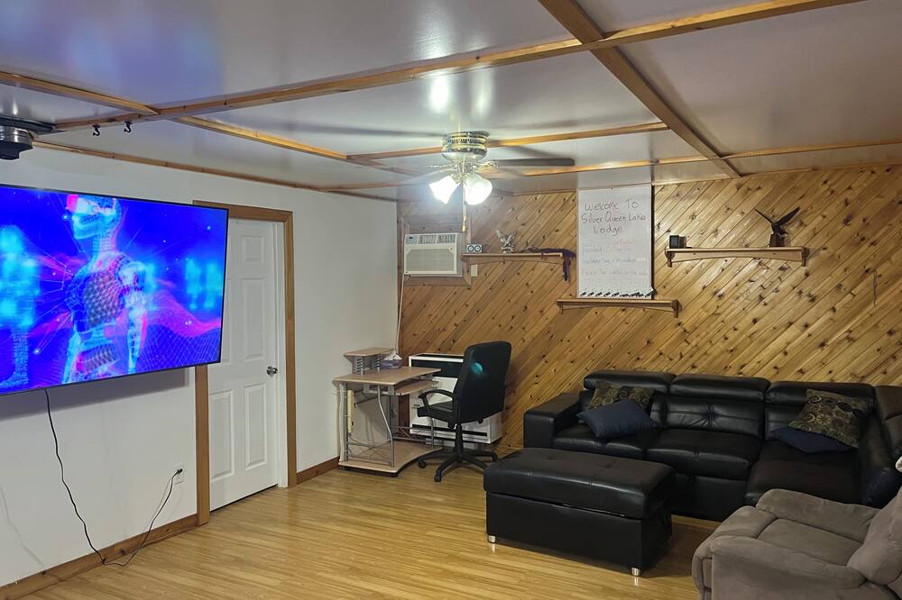 Photo of Livingroom in Cochrane